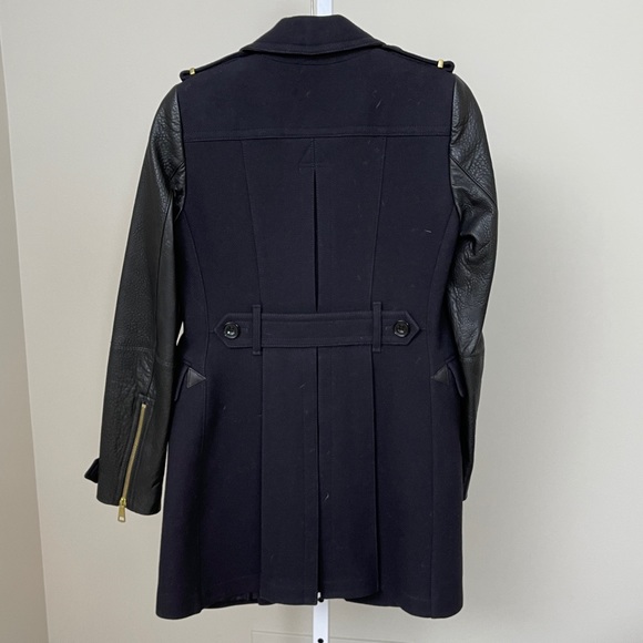 Burberry coat - Picture 9 of 12